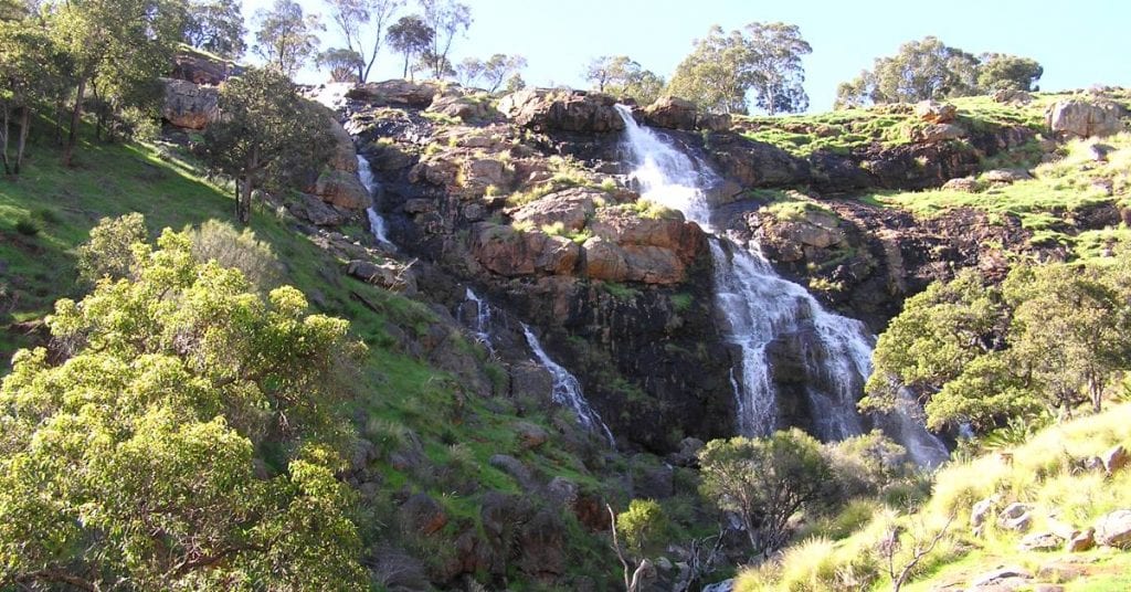 Waterfall wonders on Perth's doorstep - hikes / bushwalks